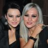 Димана и Елена Паришева сами на бар