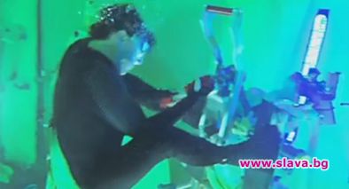 Том Круз задържа дъха си под вода за 6 минути