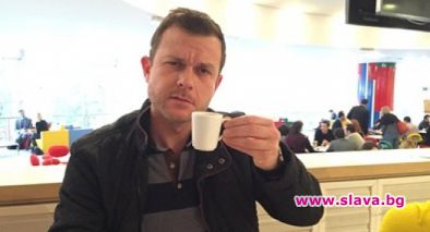 Ненчо Балабанов си пие кафето в Европарламента