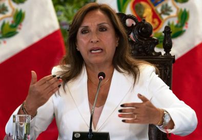 Прокуратурата в Перу иззе скъпи часовници, носени от президентката