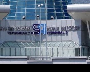 Кошмар на Летище София заради 3%-Шенген, лятото ще бъде истерия заради безумията