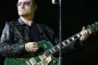 U2 взривяват Балканите