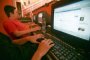 Пентагонът позволи използването на Twitter и Facebook