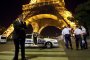 Евакуираха хиляди туристи от Айфеловата кула
