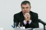Интелектуалци: Махнете просветния министър 