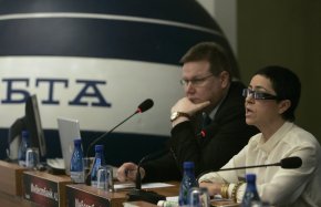 Главният редактор на Галерия Кристина Патрашкова и заместникът й Явор Дачков извадиха на бял свят поредната флашка със записи на разговорите между премиера и шефа на Митниците Ваньо Танов.