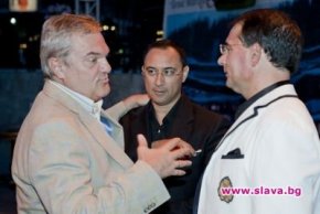 Румен Петков бе звездата на партито на Диневи