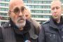 Възрастен мъж изстреля 24 яйца по парламента