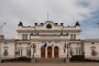  Парламентът с извънредно заседание във вторник