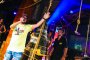    Криско празнува ЧРД с торта на 10 етажа