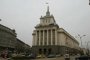  Въпросите около смъртта в двора на Партийния дом стават все повече