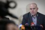   Двама лекари и фармацевт са задържани за незаконна търговия с лекарства