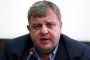    Каракачанов: Правителството не трябва да пада