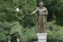  Очите на Самуил вече не светят, има прожектори до него
