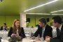  Ангелкова разговаря с председател на борда на Юнион Пей Интернешънъл 