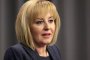   Манолова запазва интригата за своите кариерни планове