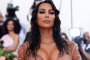    Ким Кардашиян слиза от екран