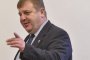 Каракачанов: Несериозно е Караянчева да преговаря за самолети, чийто ремонт е договорен и платен