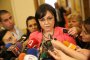 Нинова: Внасяме промените на Манолова за мед. сестрите