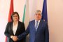    Нинова се срещна с руския посланик