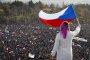  250 000 поискаха чешкият премиер да си ходи или поне да се откаже от 250-те си фирми