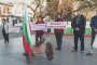   Протест срещу гаврата с Под игото