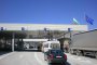 Служители на ГКПП Гюешево с противопрахови маски срещу коронавируса