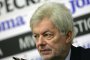 Експрезидентът на БФС и ПФЛ Валентин Михов е пребит в София 