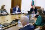 Ваксинират служители от ферми за норки преди хората с хронични заболявания
