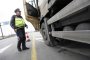 Масови проверки на тирове и автобуси