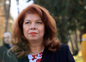 Илияна Йотова не вижда нито конфликт, нито конфронтация между президента и премиера