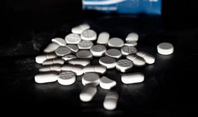 
Хората с високо кръвно налягане, на които им е предписан парацетамол, може да се изложат на по-висок риск от инфаркт и инсулт