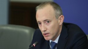 Единствената работеща формула е да бъде запазено производството на електрическа енергия от въглища с намаляване на въглеродните емисии, твърди Вълчев