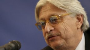 

Тумпаров беше член на Надзорния съвет на футболен клуб „Левски", докато негов собственик беше намиращият се в Дубай бизнесмен.