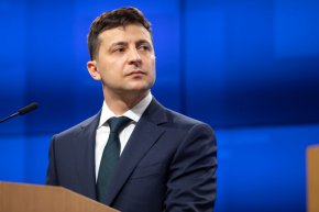 Австрийският канцлер Карл Нехамер е провел телефонен разговор с украинския президент 