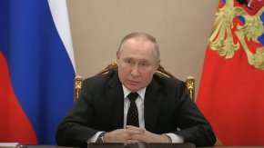 Властелинът на Кремъл обяви това по време на среща с министъра на отбраната Сергей Шойгу и началника на Генералния щаб Валерий Герасимов.