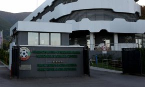 Борислав Михайлов заяви, че решението е взето "след много дълбоко обсъждане"