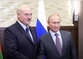  

Путин също така благодари на колегата си за помощта му с електричество за Чернобилската атомна електроцентрала