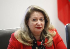 Средствата са за пострадалите от пандемията хотели, ресторанти, заведения, туроператори, туристически агенти, СПА центрове, фитнес зали и др. обекти в бранша