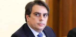 Нормално е да има инфлация – има война, тя е 10-12%, не е 3 пъти