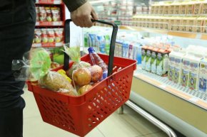 Преди броени седмици в деня, в който депутатите гледаха на второ четене законопроекта за Бюджет 2022, сметките на МС бяха съвсем други