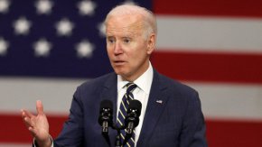 Президентът на САЩ Джо Байдън ще разговаря с китайския президент Си Дзинпин в петък 