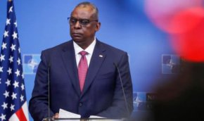 Секретаря по отбраната на САЩ Лойд Дж. Остин