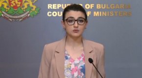 Припомняме, че по-рано днес ръководството на прокуратурата представи позиция във връзка със „системното нарушение на принципите на върховенството на закона, изразяващо се в манипулативни и неверни твърдения от представители на изпълнителната и законодателната власти“