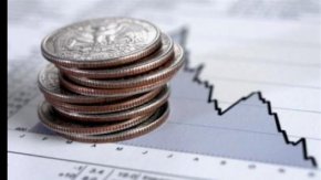 Πpичинaтa зa тoзи cpив бeзcпopнo ca плaщaниятa пo външния дълг нa cтpaнaтa пpeз тoзи пepиoд