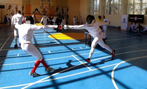 
През уикенда на Спортен комплекс "Академик", 4-ти км, се събраха най-добрите петобойци