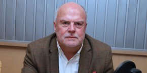 Кадинов напуска поста по негово искане, съгласувано с министъра на културата Атанас Атанасов