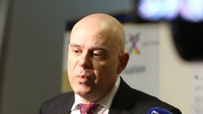 Пред магистратите Гешев съобщи, че предвид „противоконституционността на приетите промени в ЗСВ”, предстои да бъде сезиран Конституционният съд