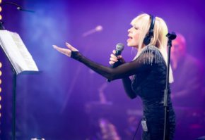 
В броя на списание ЛИК за месец април, който излезе днес и пристигна първо в Кубрат, с помощта на архивите на БТА, със снимките, текстовете от бюлетините се разказва за една наистина забележителна кариера