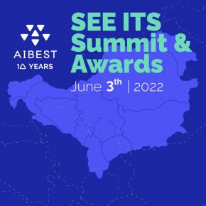  

Наградите ще бъдат връчени в 10 категории – „Бизнес трансформация на годината“, Работодател на годината“, „Най-добър доставчик на бизнес услуги“, „Стартъп на годината“, „Иновация на годината“, „Най-добра стратегия за бизнес устойчивост“, „ИТ продукт на годината“, „Най-социално отговорна компания“, „най-добро партньорство между бизнеса и образователните институции“, „Умен град на годината (Smart city of the year). Процесът по кандидатстване е отворен до 13 май